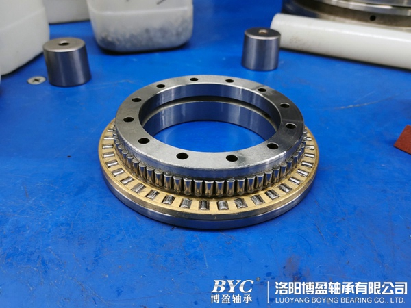 1628818193382742.jpg 交叉滾子軸承用途.jpg